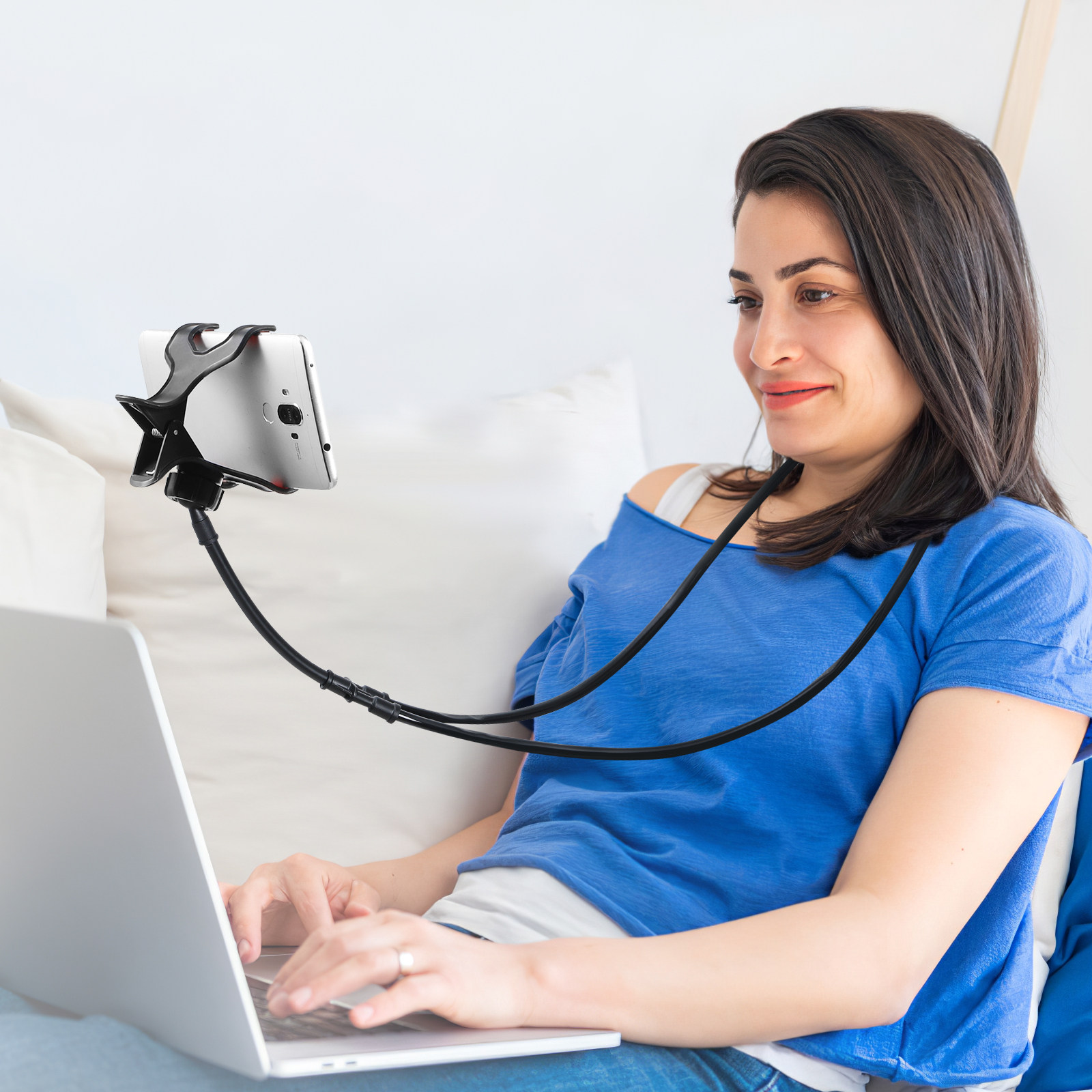 حامل هاتف مرن قابل للتعليق على - مراجعة Neck Hanging Phone Holder وسعره