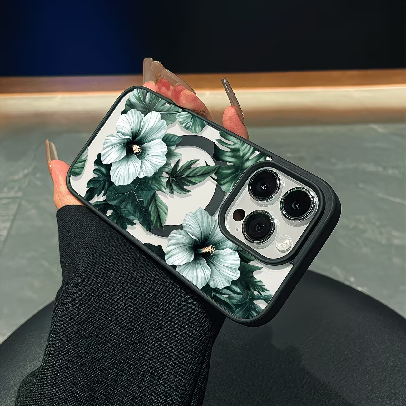 غطاء هاتف شفاف بتصميم زهور خضر - مراجعة Phone Accessories List وسعره
